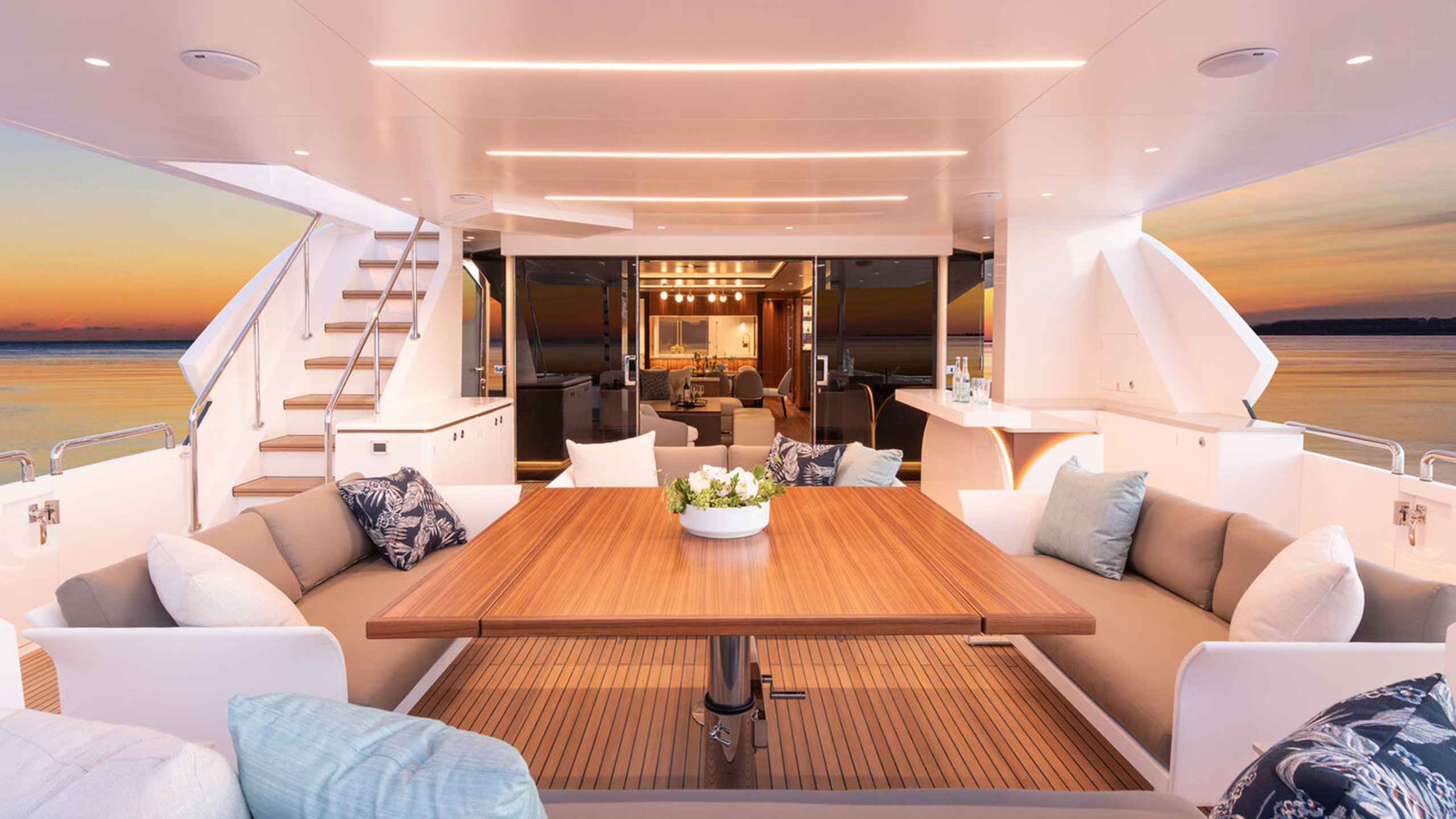 Super Yacht 4